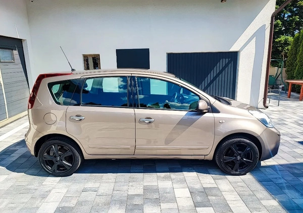 Nissan Note cena 22900 przebieg: 95069, rok produkcji 2011 z Przysucha małe 562